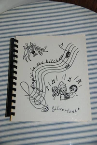 Vintage Cookbook -- Singing in the Kitchen -- Silvertones - Bild 1 von 3
