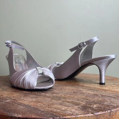 Tacones The Touch of Nina de tela textil y estrás punta abierta talla 8 Foto 1 de 4