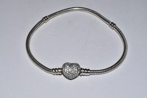 Pandora Moments Sparkling Heart Clasp Snake Chain Bracelet Size 7.9 590727CZ - Picture 1 of 3