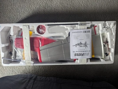 Avión de radiocontrol FMS P-51D Red Tail V8 PNP 1450 mm Foto 1 de 3