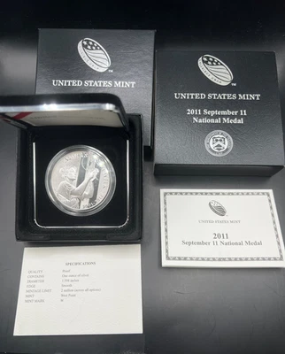2011 US Mint 9/11 National Medal 1 oz .999 Silver Proof Coin in OGP w/ Box - Image 1 of 4