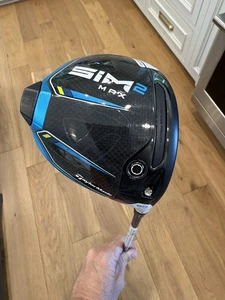 *Mint* TaylorMade SIM2 MAX 9* Driver Stiff Flex 5S Fujikura 58g Ventus + Cover - Picture 1 of 10