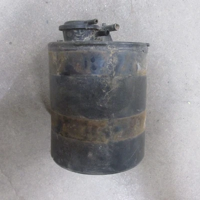 70 71 72 73 74 75 76 77 GMC SPRINT 6 CYLINDER 原装通用燃料蒸汽罐 — 第 1/4 张图片