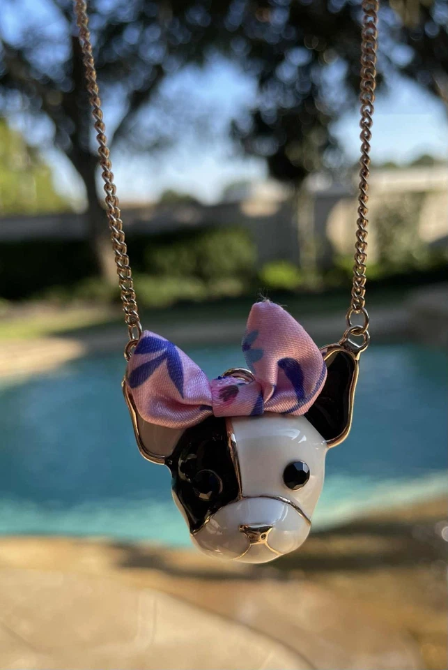 Betsey Johnson French Bulldog Frenchie Bow Charm Necklace