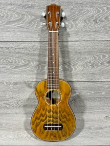 Fisher Soprano Ukulele Electro JU-55W SUPERB CONDITION & FREE DELIVERY - Picture 1 of 12