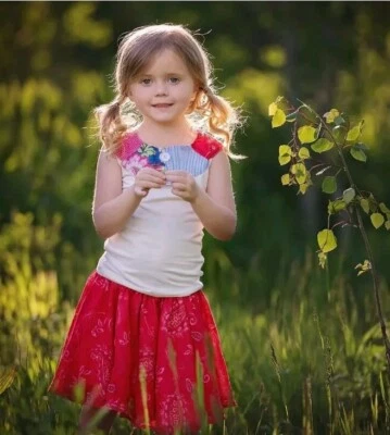 Top Persnickety Niñas Sin Mangas Beige Flores Cuello Redondeado Talla 5 Foto 1 de 4