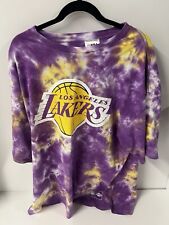 Los Angeles Lakers  XL NBA T-shirt  Minimal Small Holes On Back See Pics 6/7