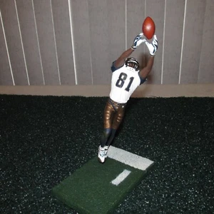 McFarlane 2004 Torry Holt St. Louis Rams Serie 8 Rookie Stück (geöffnet/lose) - Bild 1 von 7