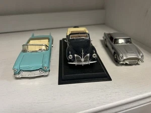 Lotto Cadillac,Aston Martin, Lincoln 1:43 Nuove - Foto 1 di 5