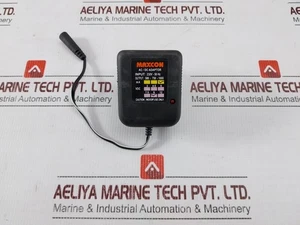 MAXCON AC/DC Adaptor Input-230V-50 HZ/Output-1000 MA - Picture 1 of 6