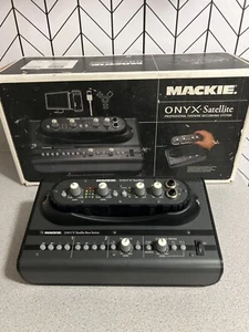 Mackie Onyx Satellite Firewire Recording System - Base Station & Pod & Charger - Picture 1 of 11