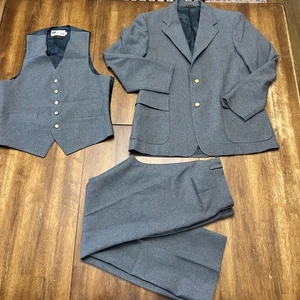 Vintage Levis Panatela 3 Piece Suit Polyester Gray Coat 42R Pants 32X30 Vest M - Picture 1 of 24