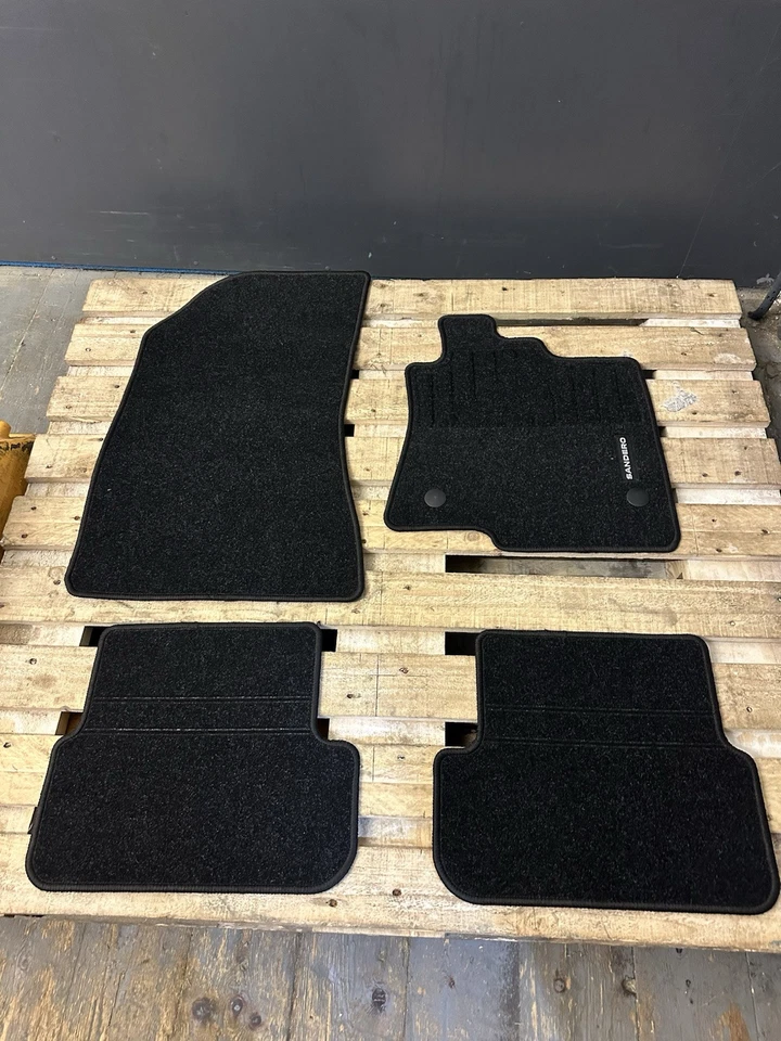 Genuine Dacia Floor Mats 4 Pieces Front Rear Carpet With Logo Logan Sandero MK3 - Image 1 of 4