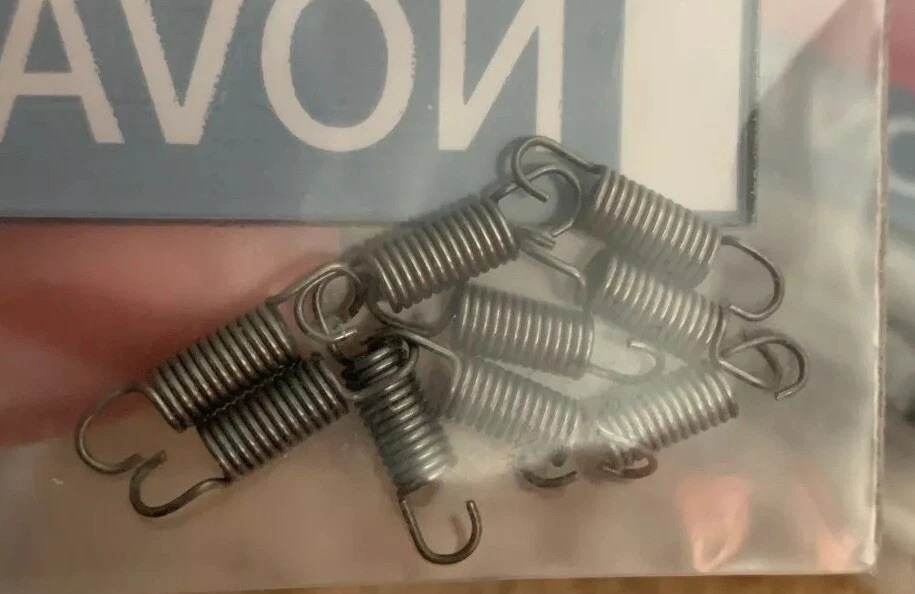 Novarossi Med Spring for .12/.15/.21 Engine Manifolds - NVR60006 - Image 1 of 3