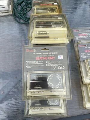 NUEVO Termostato Robertshaw T33-1042 Calefacción Automática Raro De Colección Foto 1 de 3