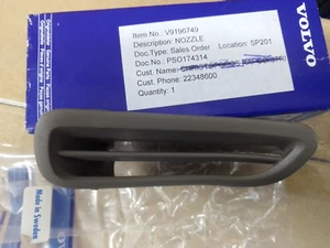 Dashboard Air Duct Right RHD for Volvo S80 9196749 OEM - Picture 1 of 3
