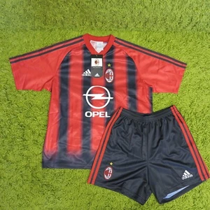 2004-2005 AC MILAN HOME FOOTBALL SHIRT AND SHORTS PROTOTYPE 32/34"S 10/10 NEW - Picture 1 of 19
