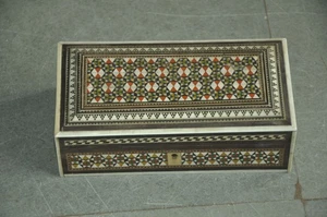 Vintage Wooden Floral Inlay Fitted work Handcrafted Decorative Jewellery Box - Picture 1 of 11