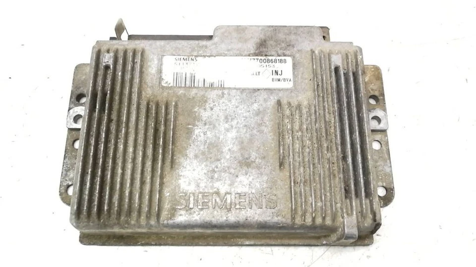 Modulo Di Controllo Motore Petrolio Renault Espace III 2.0i 84kW 1998 7700868188 - Immagine 1 di 4