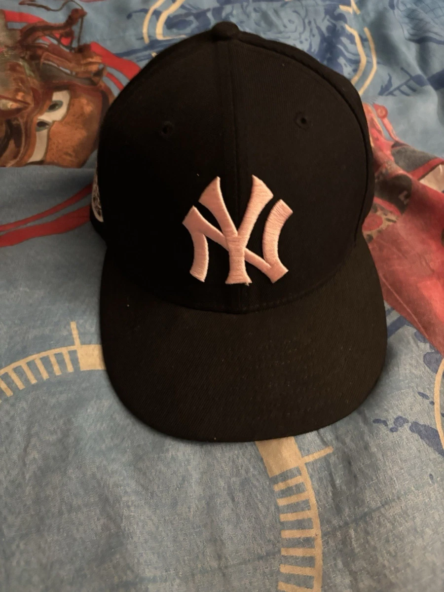 New York Yankees Men 7 1/8 Size MLB Fan Apparel & Souvenirs for