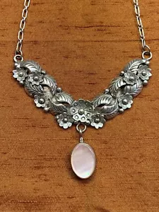 Collar vintage de plata esterlina nativa americana y colgante con incrustación de concha rosa - Imagen 1 de 9