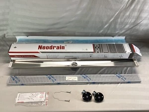 Neodrain ZA3-36-G03 36" 36 Zoll Linear Duschablauf Edelstahl Quadrato Muster - Bild 1 von 12