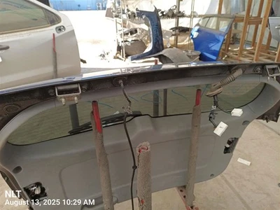 BLK DECKLID TAILGATE 2011-2013 KIA SORENTO — 第 1/4 张图片