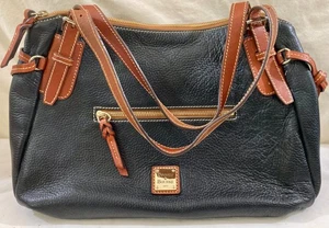 Borsa a tracolla Dooney & Bourke nera/pelle marrone chiaro Nina Large - Foto 1 di 11