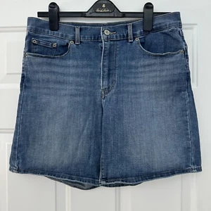 Levi Strauss & Co Women's Classic Denim Mid-Rise Stretch Shorts - Size 29 - Picture 1 of 2