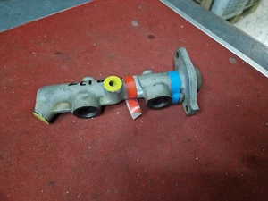 Peugeot 204 304 305 Master Brake Cylinder - Maitre Cylinder - 460172 - Picture 1 of 8