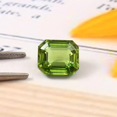 AAA Natural Ceylon Green Peridot Sapphire 8.10 Ct Loose Radiant Cut Gemstone - Image 1 of 4