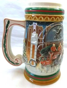 Budweiser Clydesdales Weihnachtsbierstein - Home for the Holidays 1997 - Ceramarte - Bild 1 von 5