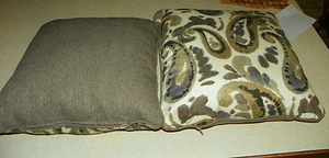 Paar beige braun creme Druck Kissen 20 x 20 - Bild 1 von 3