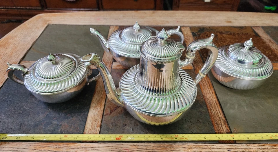 🔎HERMOSO JUEGO DE TÉ ESTRIADO ESPIRAL 4 PIEZAS SOLDADO PLATA 0770 GORHAM ANTIGUO 🍵 😋 Foto 1 de 4