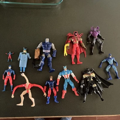 Action Figures Lot of (11) Marvel, Hasbro & DC - Image 1 of 4