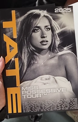 Tate Mcrae Miss Possessive Tour 2025 重印海报 — 第 1/2 张图片
