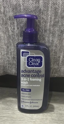 CLEAN & CLEAR Advantage Acne Control 3-in-1 Foaming Face Wash Discontinued - Image 1 of 4