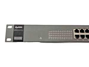 ZyXEL GS1124A 24-Port Gigabit Unamanged Switch with 2 shared mini-GBIC Slots - Bild 1 von 3