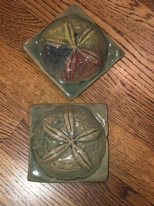 Two Vintage 4” Emerald Green Ceramic Tile Sand Dollars Bathroom Decor Wall Art - Picture 1 of 22