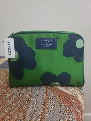 Clinique + Kate Spade Bolsa de Maquillaje Diseño Flores Verde, Azul y Turquesa ¡Nuevo! Foto 1 de 4