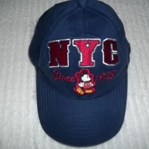 Disney Store NYC Since 1928 Mickey Mouse Adult Unisex Hat-One Size - Bild 1 von 8