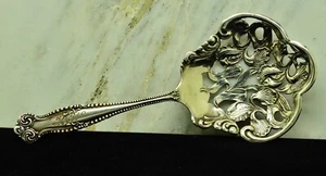 925 Sterling Silver Towle Canterbury Almond Scoop w/ Leaf Design Bowl 4 3/4" - Picture 1 of 4