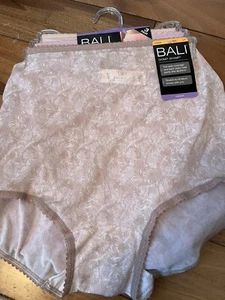 Bali Women Skimp Skamp 3 pairs Briefs Size 7/Large Briefs Multi Color New Free - Picture 1 of 5