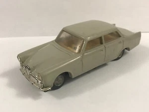 POLITOYS SCALA 1/41 ALFA ROMEO 2000 BERLINA N.39 - Foto 1 di 8