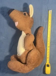 Vintage ANIMAL FAIR BROWN KANGAROO 1971 STUFFED PLUSH TOY 18” Large Australia - Picture 1 of 9