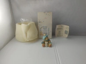 Cherished Teddies A New Year With Old Friends 914754 January Bear Figurine 1993 - Picture 1 of 15