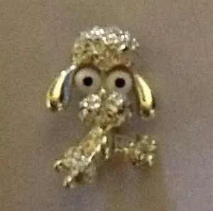 ADORABILE GERRYS 16 spilla vintage spilla barboncino tono oro - Foto 1 di 1