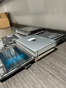 iPad Motherboards & Parts Only & Not Working Bulk of 30 - All Models - Zdjęcie 1 z 24