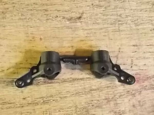 Brazo nudillero OT16VB OT-16 - Kyosho Pure Ten GP TF-2 TF-3 TF-4 Optima Mid Lazer ZX - Imagen 1 de 5