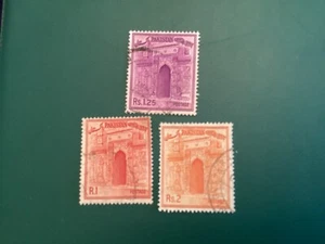 ICOLLECTZONE Pakistan 141-143 VF Used - Picture 1 of 1